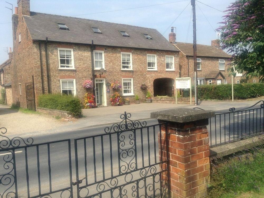 Orillia House B&B & Holiday Cottages Stockton-on-the-Forest ภายนอก รูปภาพ